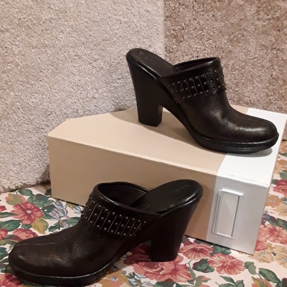 Born Shoes - BORN HandCrafted Leather Mules/Clogs